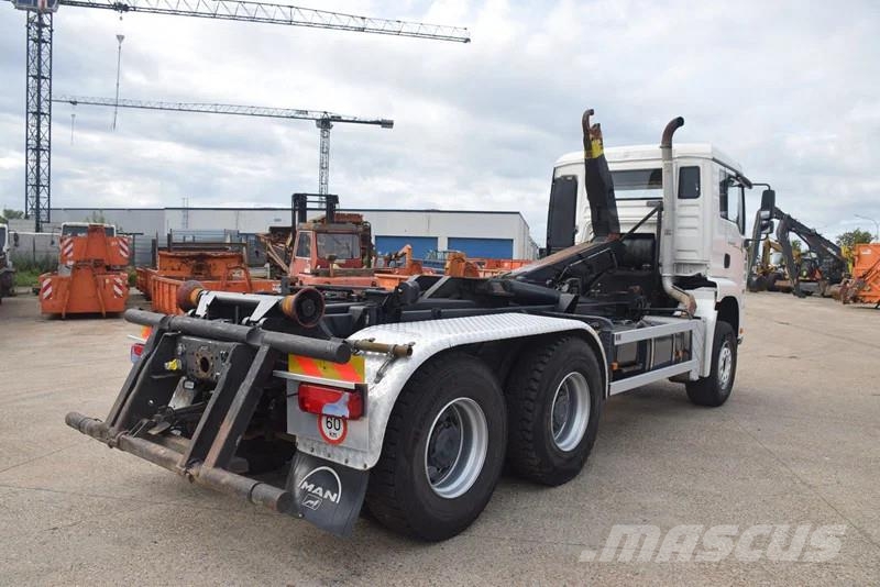 MAN TGA 26.350 Vrachtwagen met containersysteem