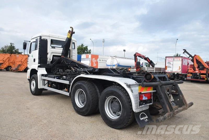 MAN TGA 26.350 Vrachtwagen met containersysteem