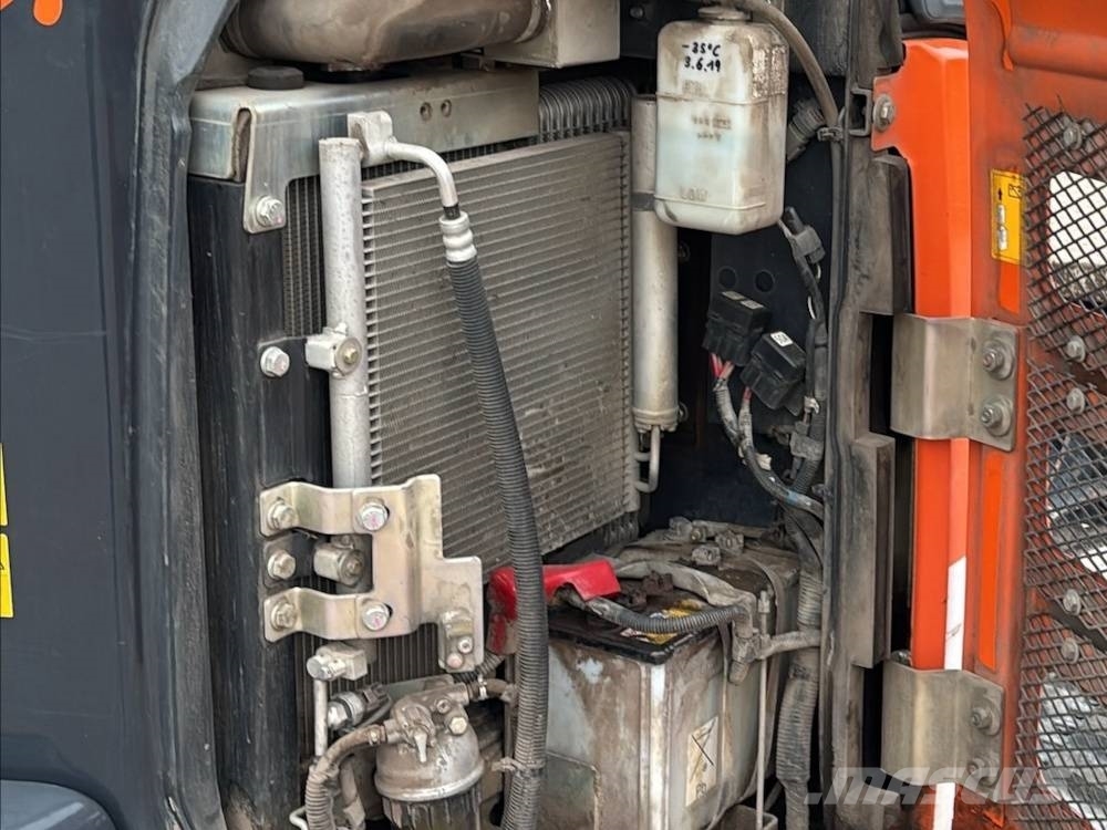 Hitachi ZX 33 U-5 Εκσκαφάκι (διαβολάκι) < 7t