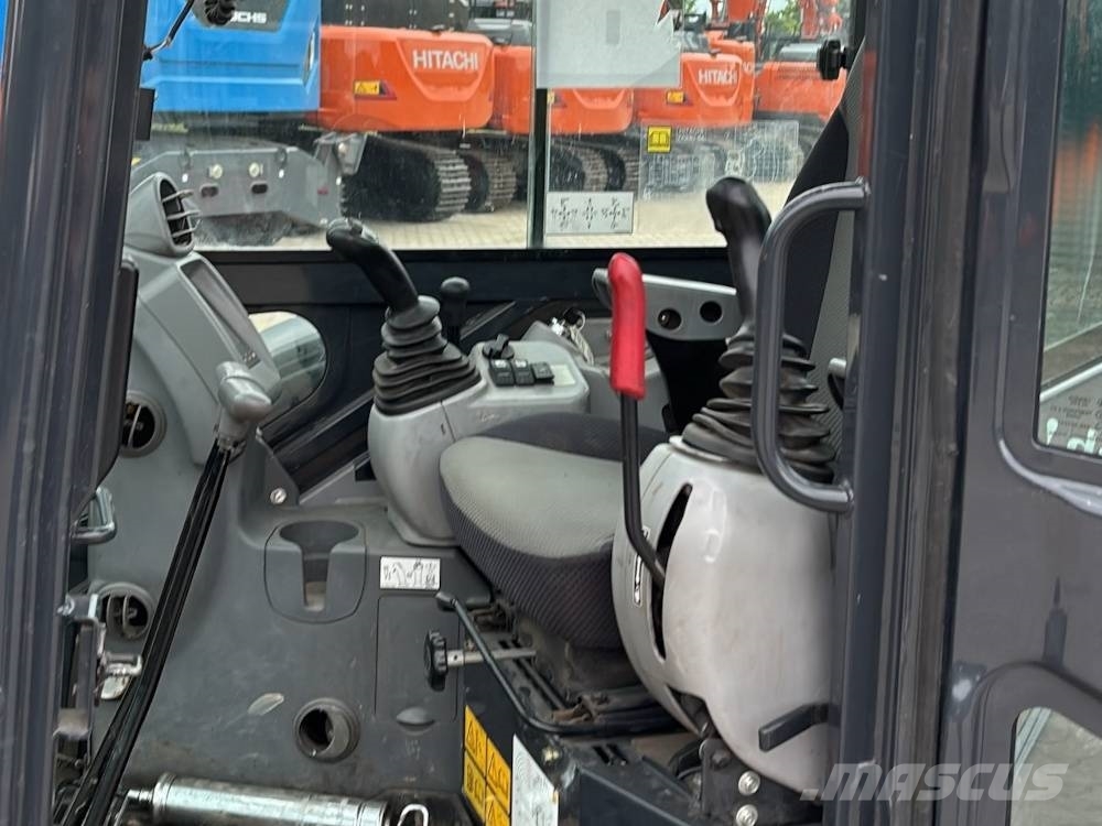 Hitachi ZX 33 U-5 Εκσκαφάκι (διαβολάκι) < 7t