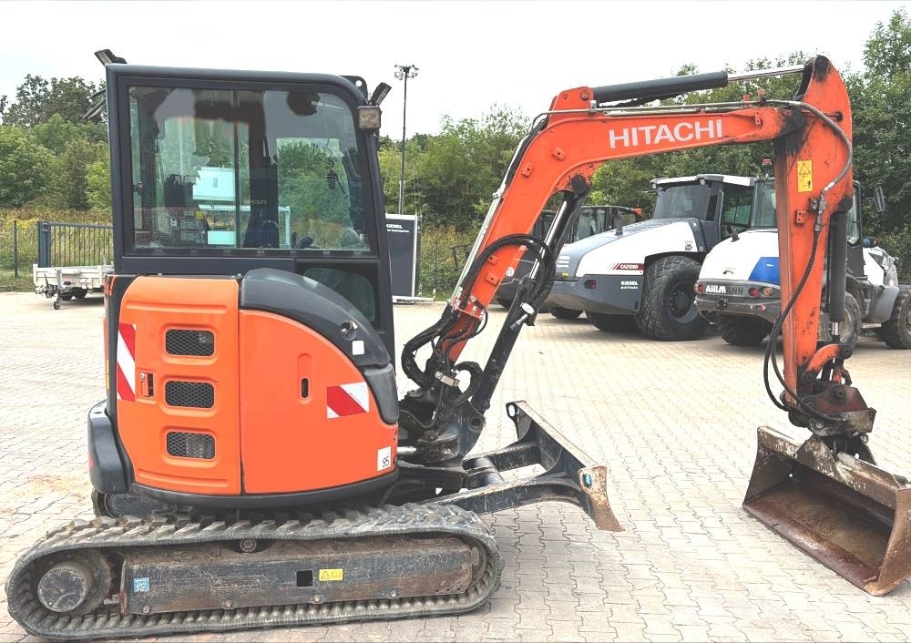 Hitachi ZX 33 U-5 Εκσκαφάκι (διαβολάκι) < 7t