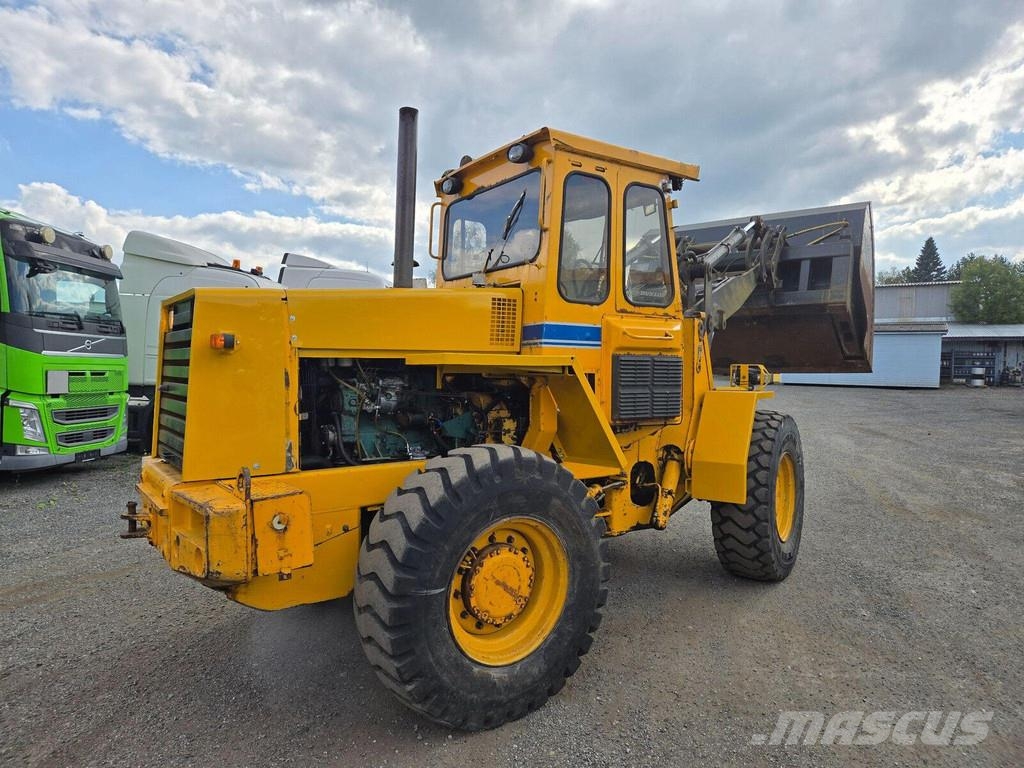 Volvo 4200B Utovarivači na kotačima