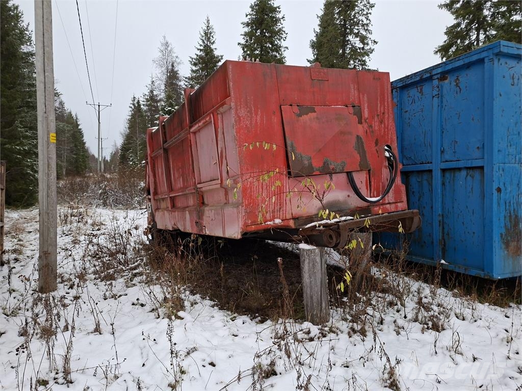  Jätepuristin Sonstige Flurförderzeuge
