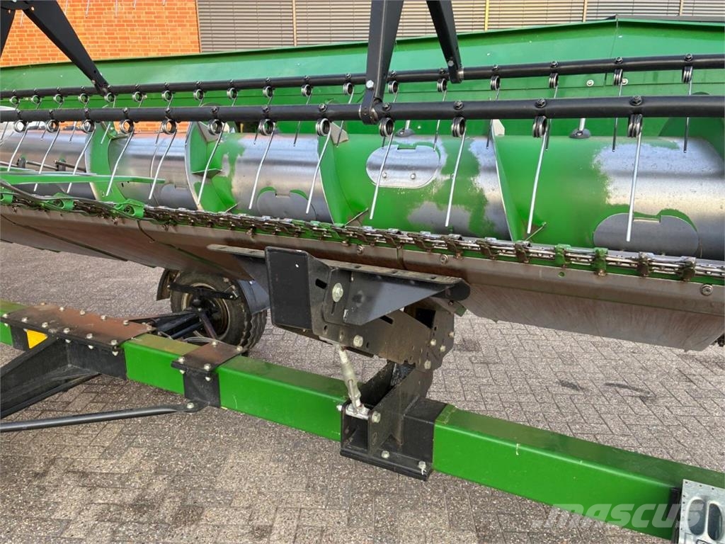John Deere 625R Hakkuupäät