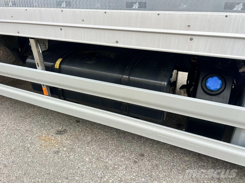 Volvo FL250 4X2 EURO6 + LIFTING BOX Fast kasse