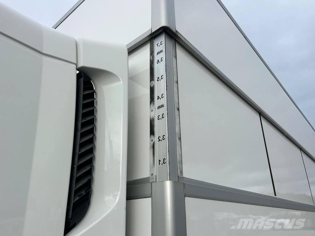 Volvo FL250 4X2 EURO6 + LIFTING BOX Fast kasse