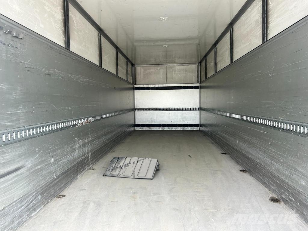 Volvo FL250 4X2 EURO6 + LIFTING BOX Fast kasse