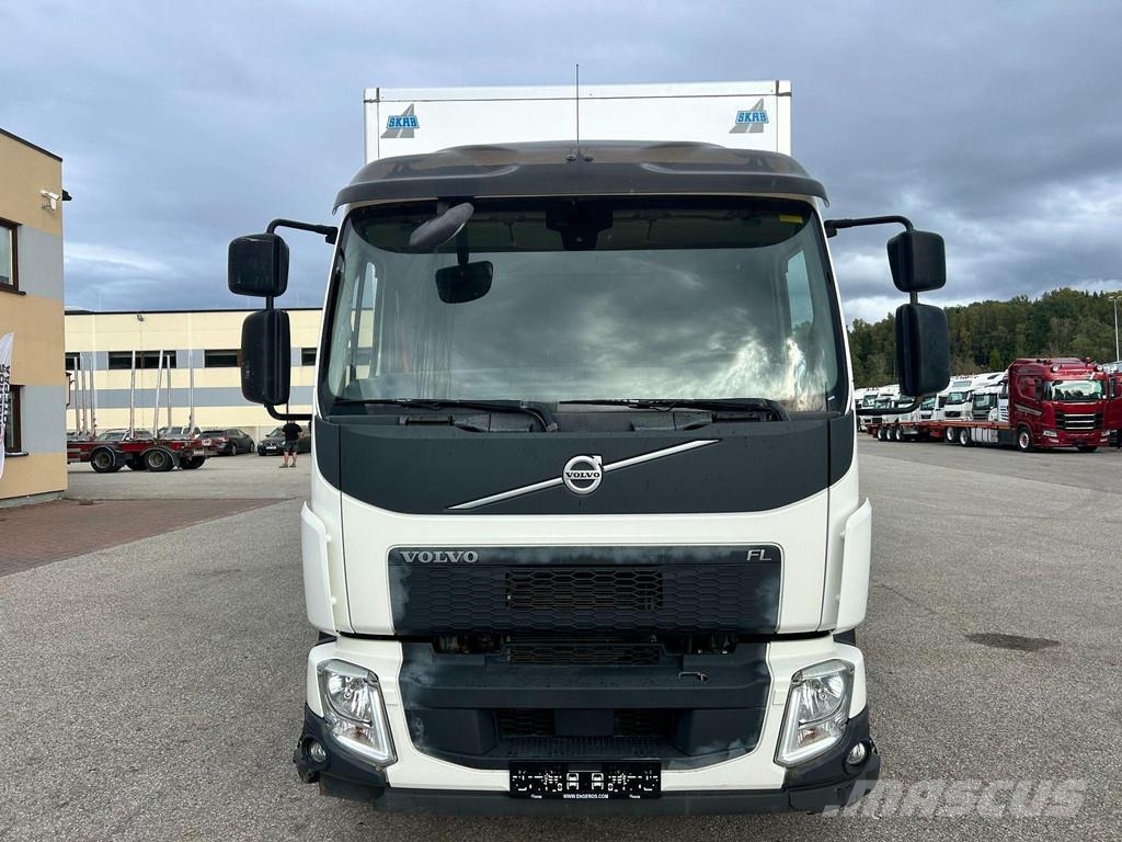 Volvo FL250 4X2 EURO6 + LIFTING BOX Fast kasse