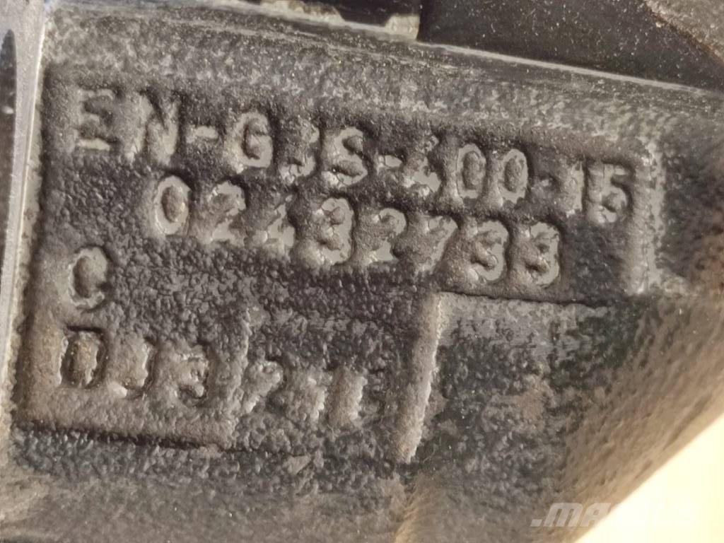 Hydraulic pump 02432458A 2427949 New Holland TVT 1 液压