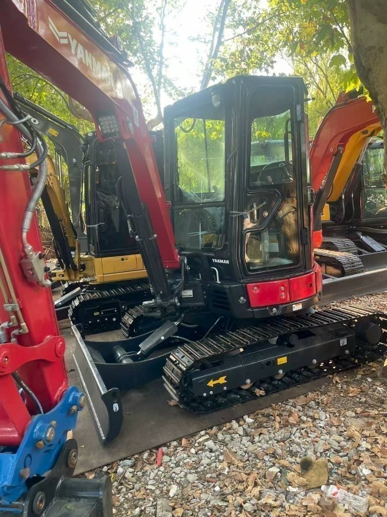 Yanmar vio35-6B 小型挖掘机