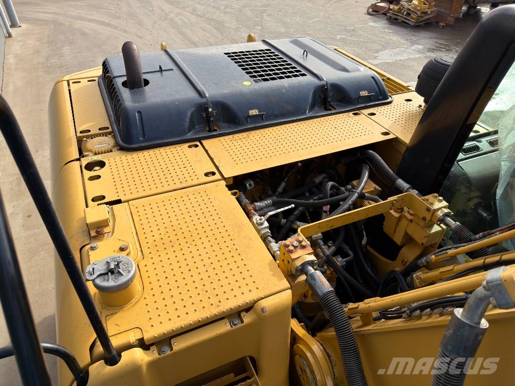 CAT 320D L Crawler excavators