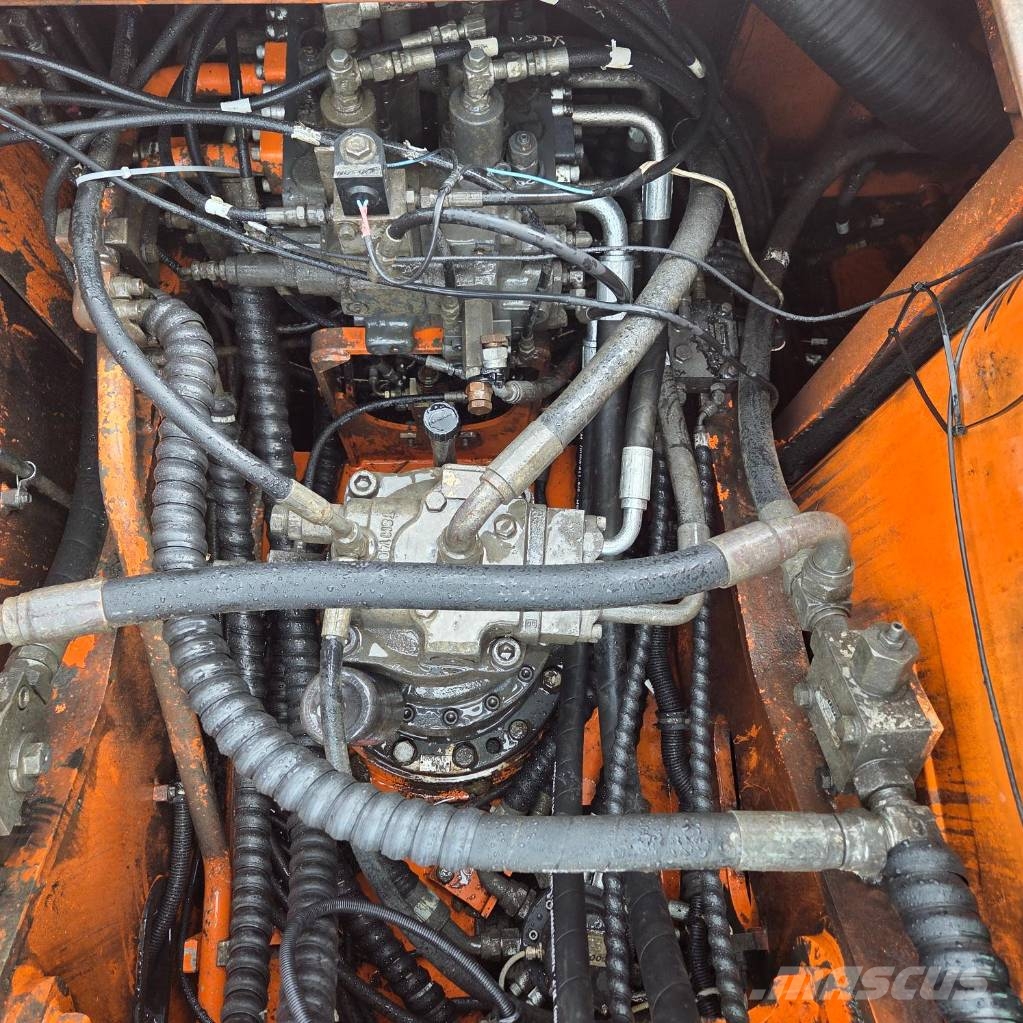 Doosan DX210W Колісні екскаватори