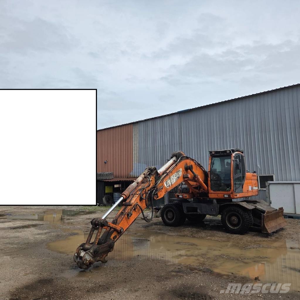 Doosan DX210W Колісні екскаватори