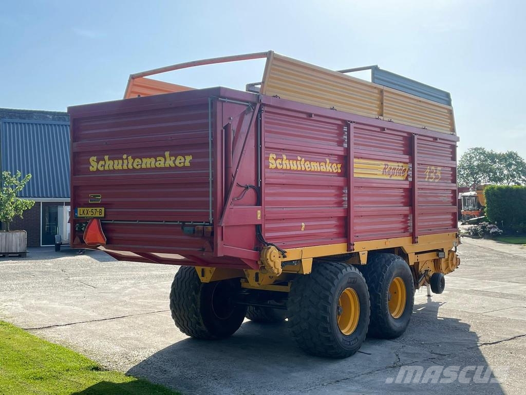 Schuitemaker Rapide 135 s opraapwagen Snijwagen Ladewagen Silag Trince semoventi