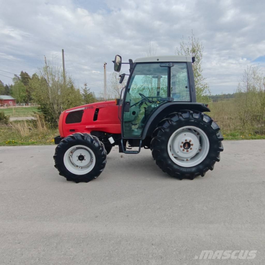 Massey Ferguson 2220 트랙터