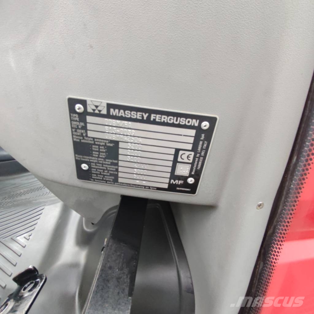 Massey Ferguson 2220 트랙터