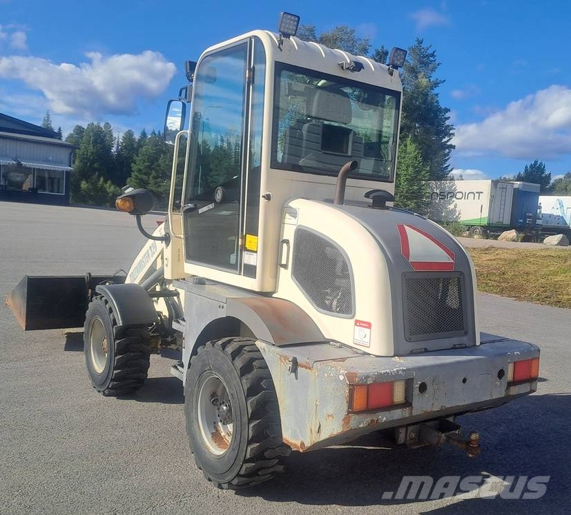 Greenmaster 320 Kolesni nakladalci