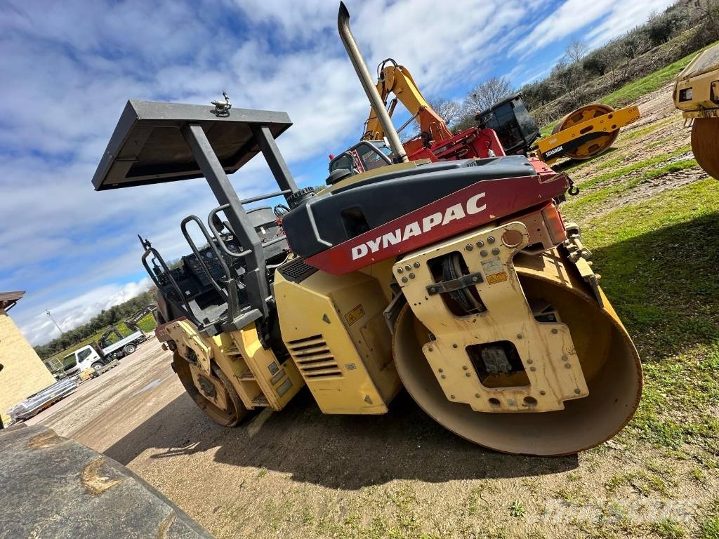 Dynapac CC 222 雙輪滾壓機