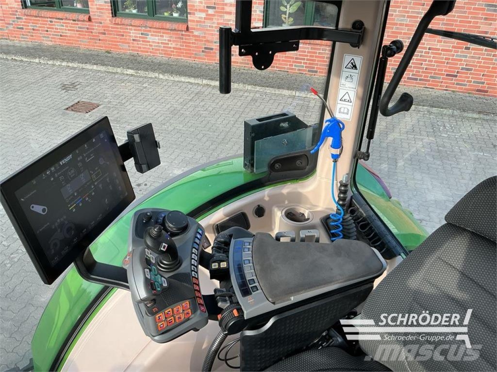 Fendt 720 GEN6 POWER PLUS Traktori