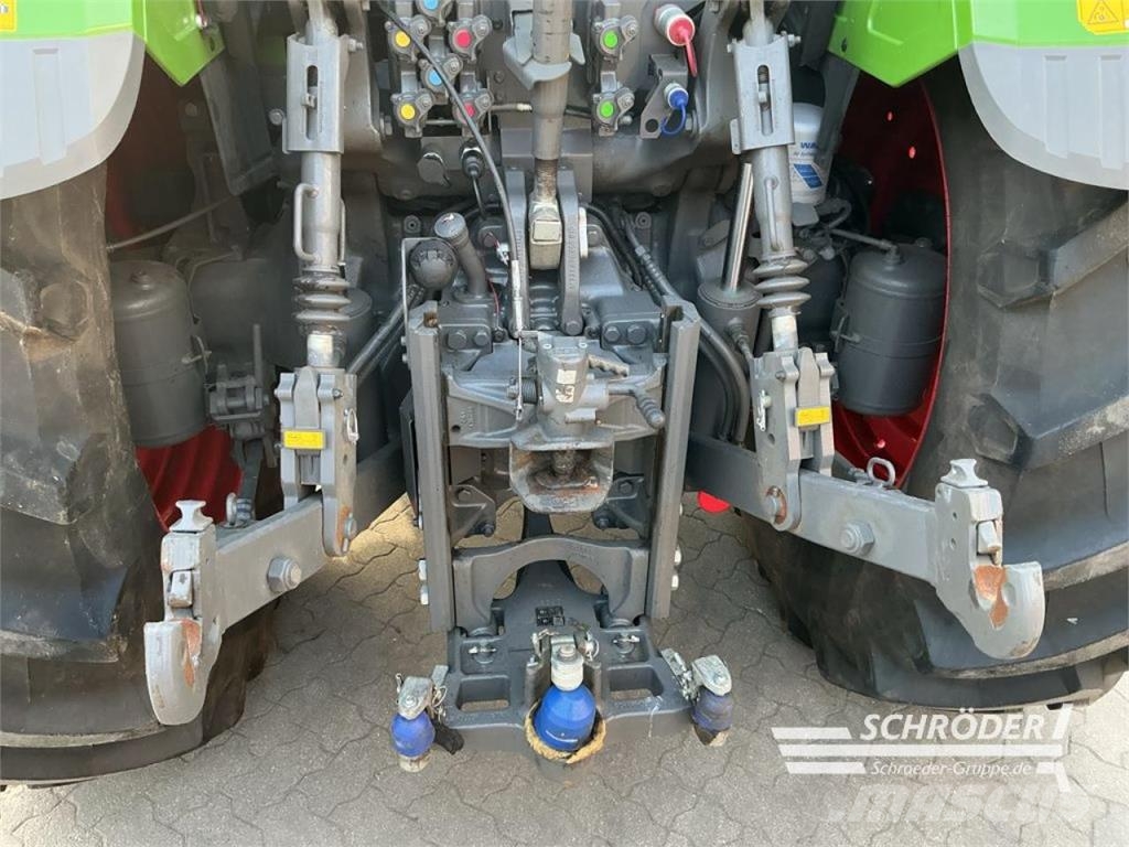 Fendt 720 GEN6 POWER PLUS Traktori