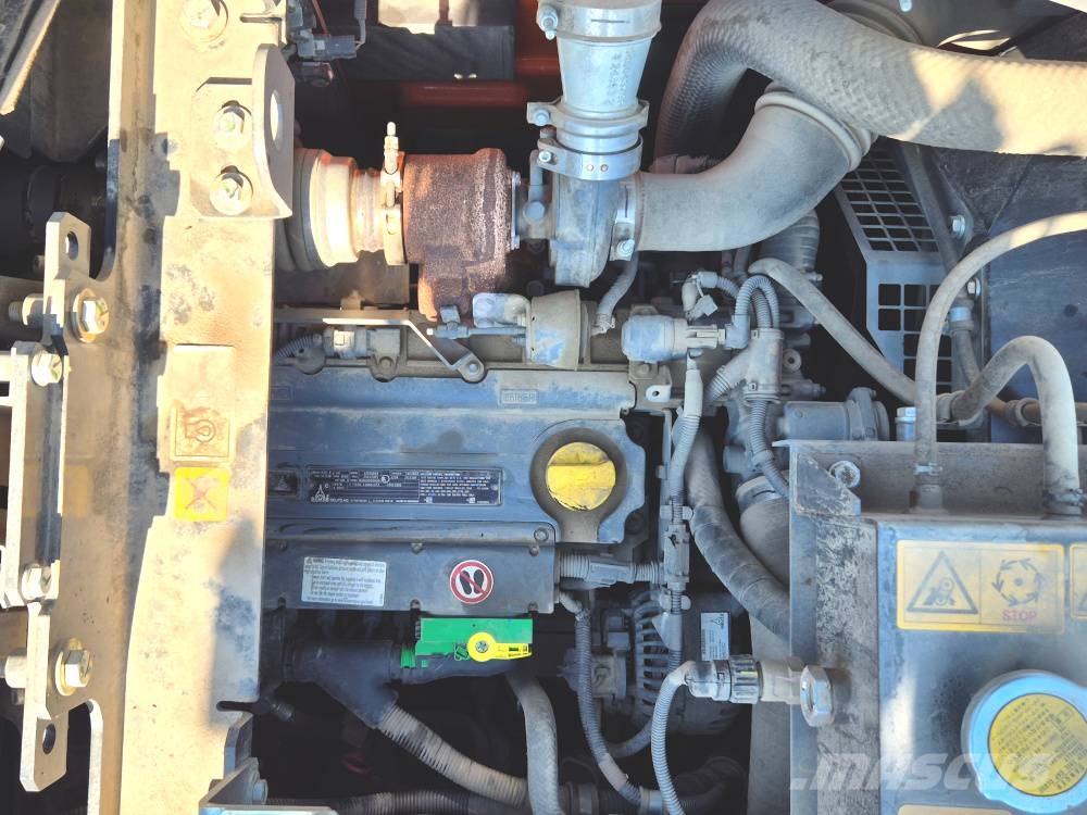 Hitachi ZX 155 W-7 Gravemaskiner på hjul