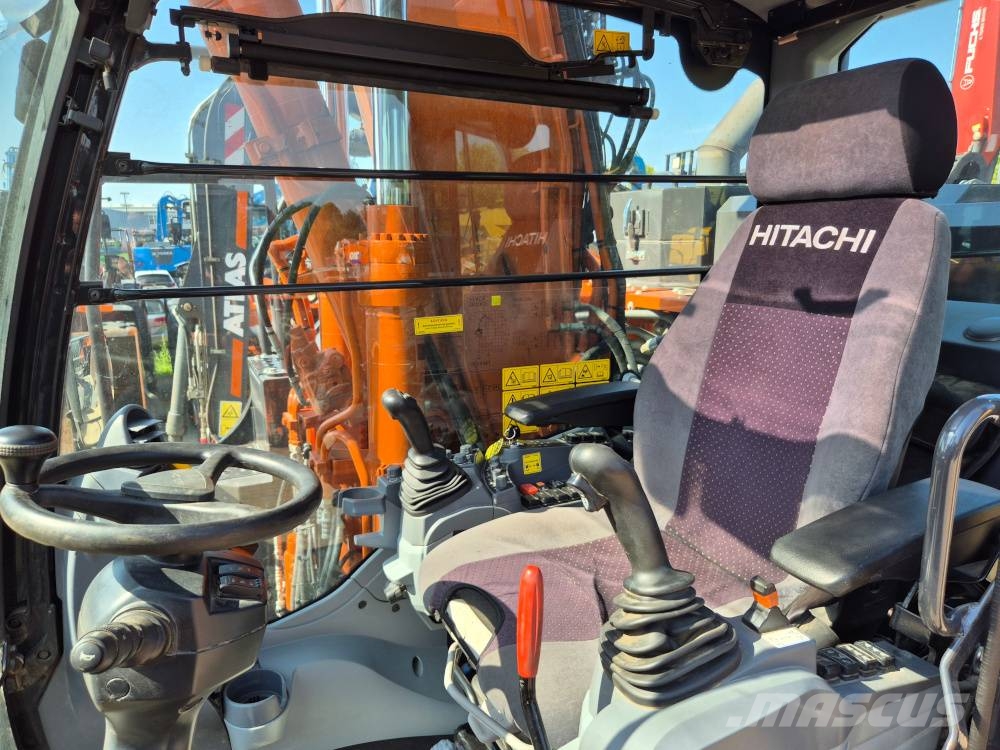 Hitachi ZX 155 W-7 Gravemaskiner på hjul
