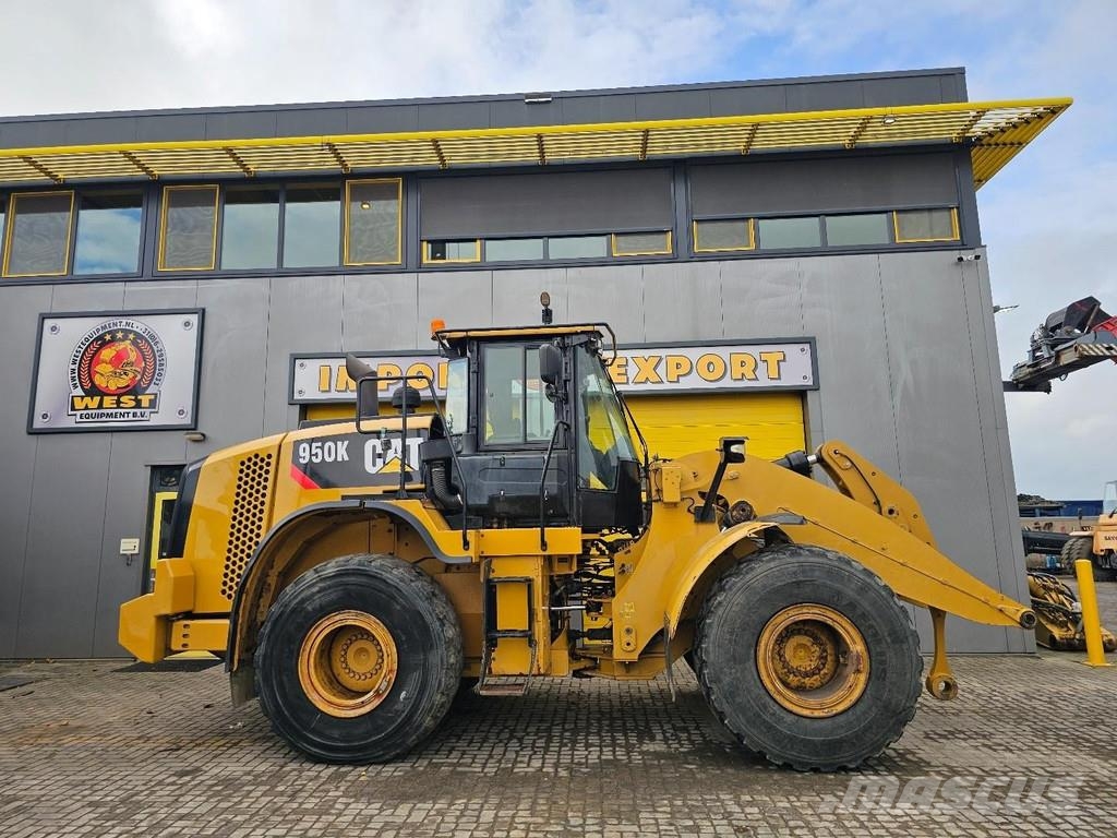 CAT 950K Iekrāvēji uz riteņiem