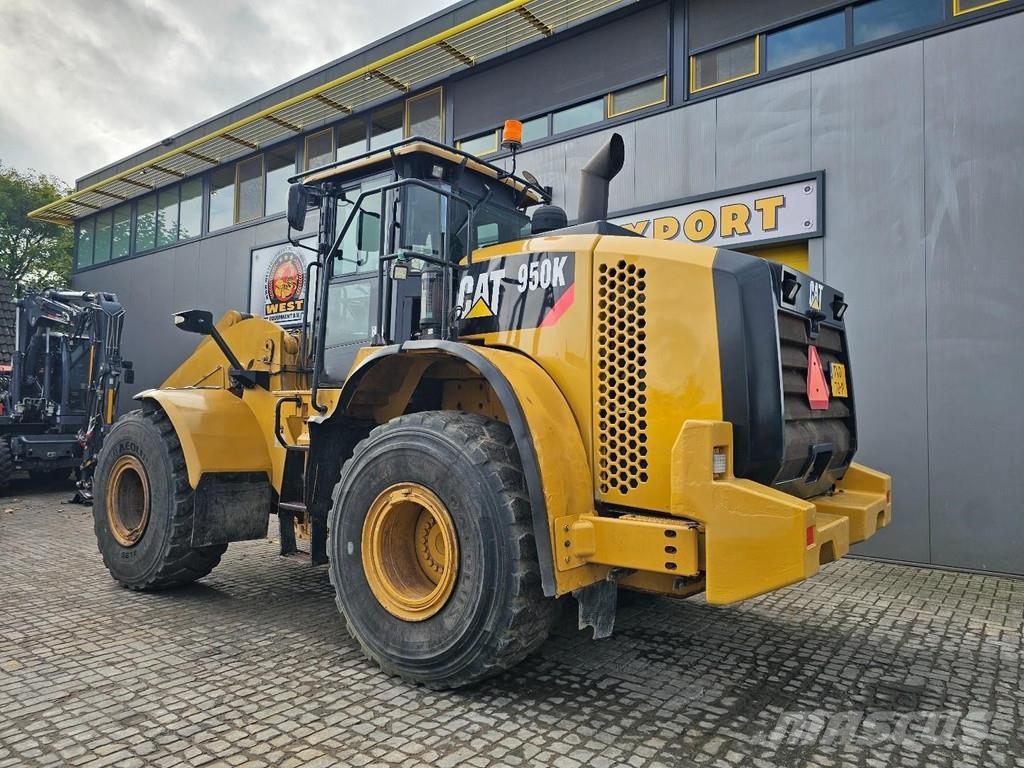 CAT 950K Iekrāvēji uz riteņiem