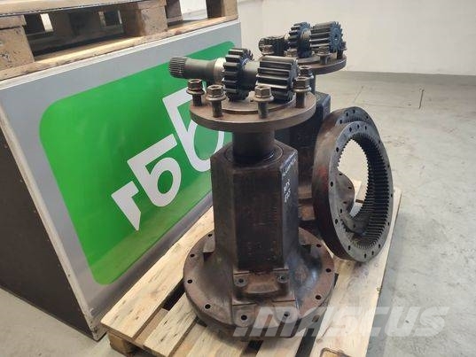 McCormick MTX 175 (235396235397) portal axle Chassis