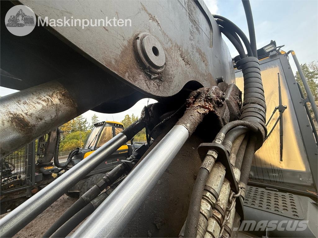 Ponsse Bear 8w Harvesters