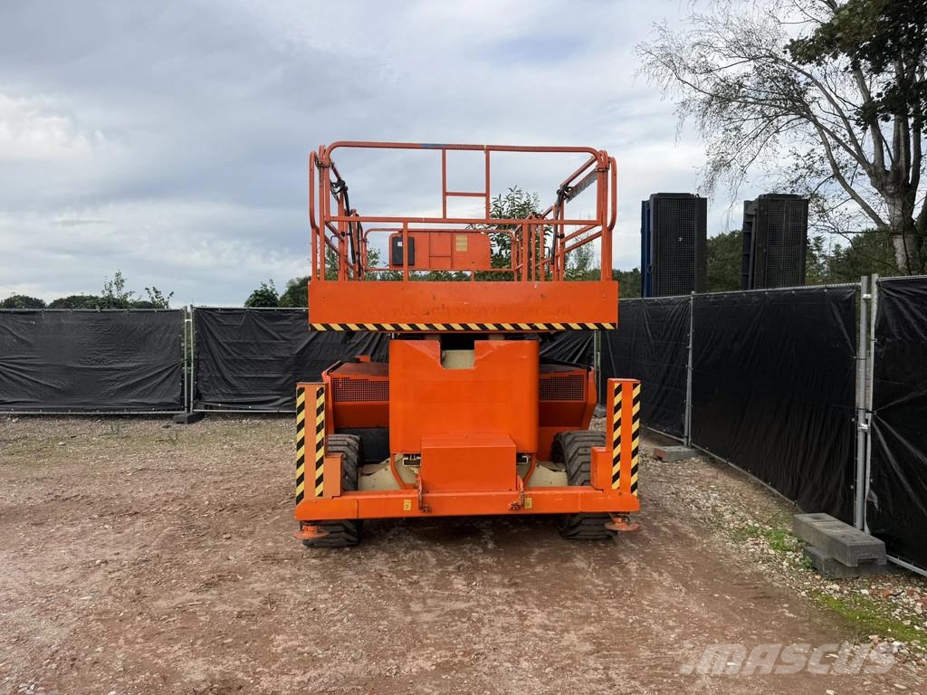 JLG 4394RT Käärtõstukid