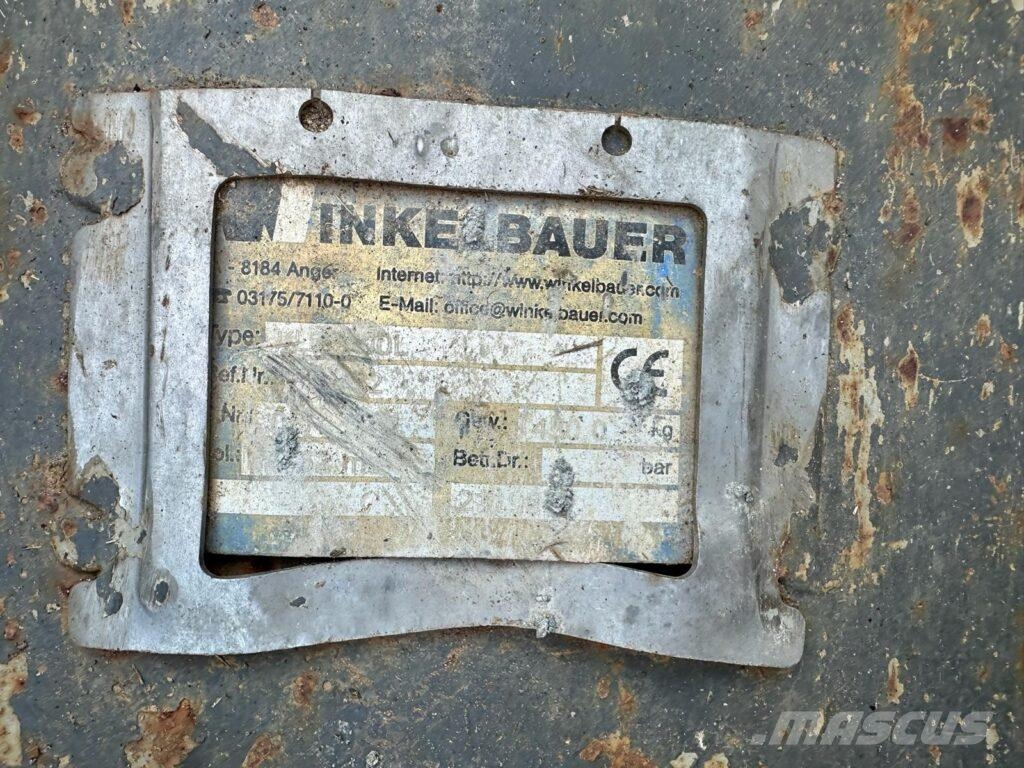 Volvo ECR145EL Pásová rýpadla