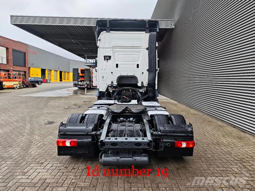 Mercedes-Benz Actros 1843 4x2 Mega! Ťahače