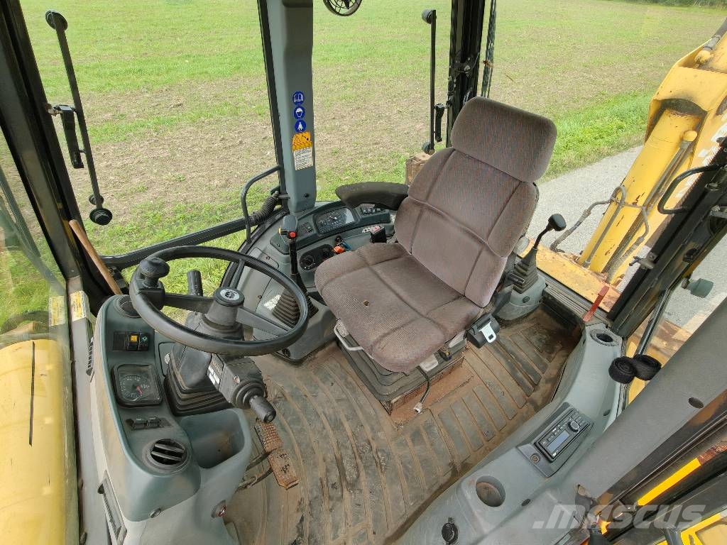 New Holland LB 115 B-4 PS Kotrórakodók