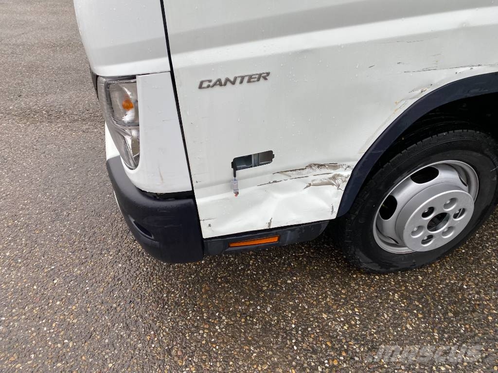 Mitsubishi CANTER FUSO 315-3.0/150 - JPM Vulcain endommagé Pick up/Dropside