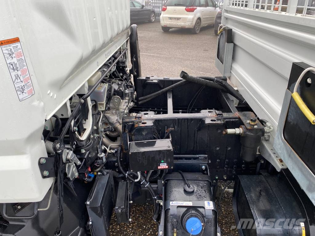 Mitsubishi CANTER FUSO 315-3.0/150 - JPM Vulcain endommagé Pick up/Dropside