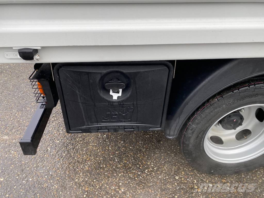 Mitsubishi CANTER FUSO 315-3.0/150 - JPM Vulcain endommagé Pick up/Dropside