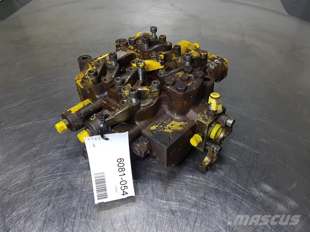 Komatsu WA270-3-David Brown MVBT01059DDF27VS-760089A7008 Componenti idrauliche