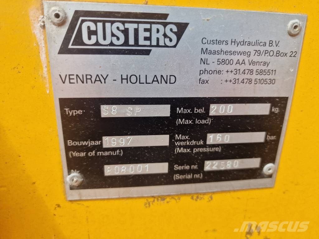 Custers S8 SP Andere liften en hoogwerkers