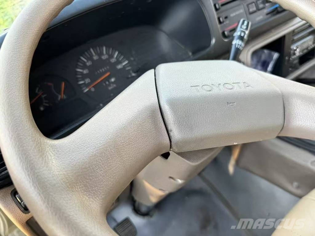 Toyota Coaster Bus Микроавтобусы