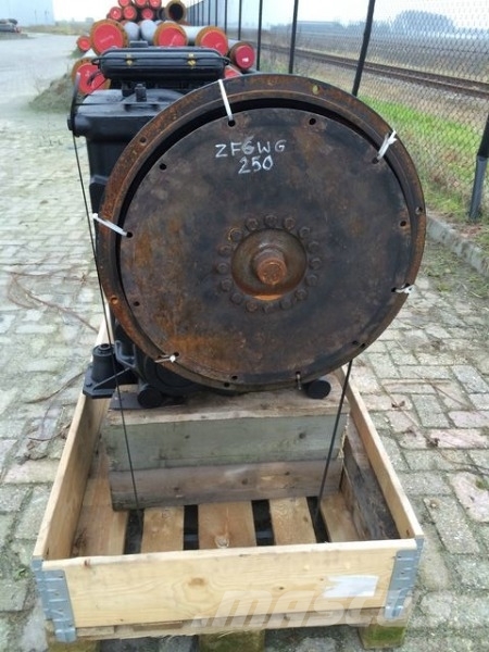 ZF 2WG-250 transmission Sonstige Baumaschinen