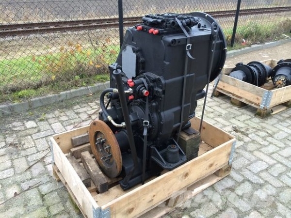 ZF 2WG-250 transmission Sonstige Baumaschinen
