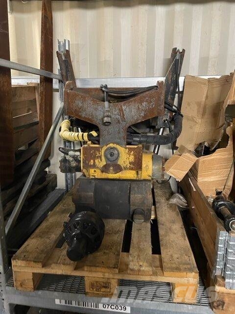 Engcon TILT COUPLER TC180/HS03, no powertilt, OIL QUICK, Wolbrom ...