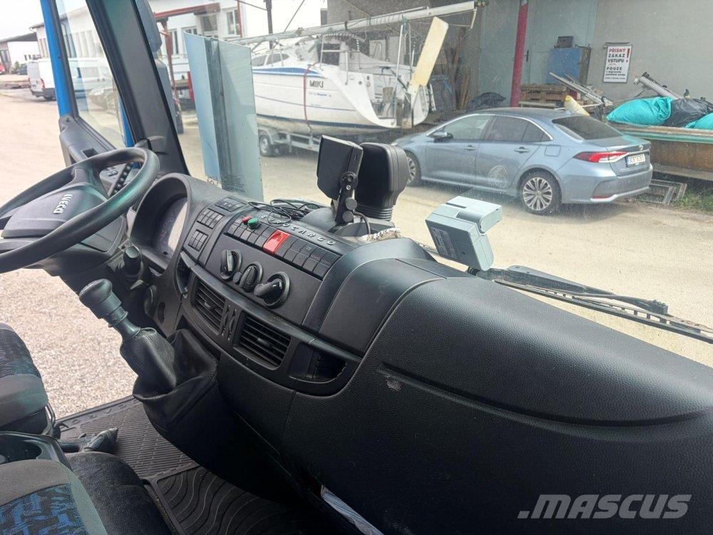 Iveco EUROCARGO NÁHRADNÍ DÍLY 7187170, 500307556, 299745 Transport - Övriga