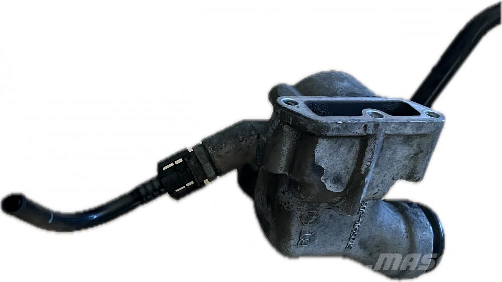 MAN TGL TRUBKA, POUZDRO, OBAL TERMOSTATU 51.06404-3069 Коммерческий транспорт - Другие