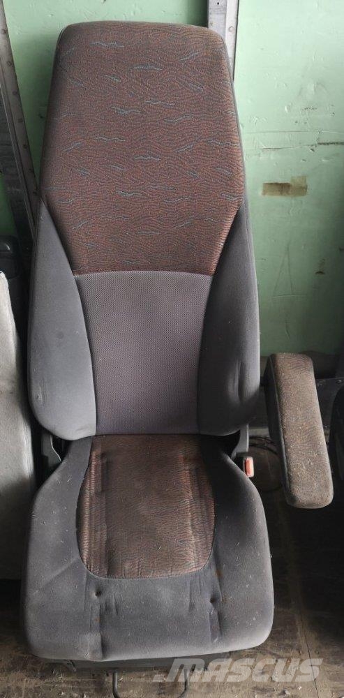 Renault PREMIUM SEDAČKA 7485130980 운송 장비 - 기타