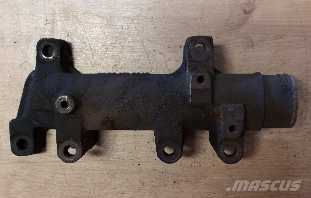  VÝFUKOVÉ PAROŽÍ 51.08101-3950 运输工具-其他