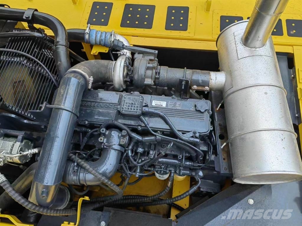 Komatsu PC 300-8 Εκσκαφείς με ερπύστριες