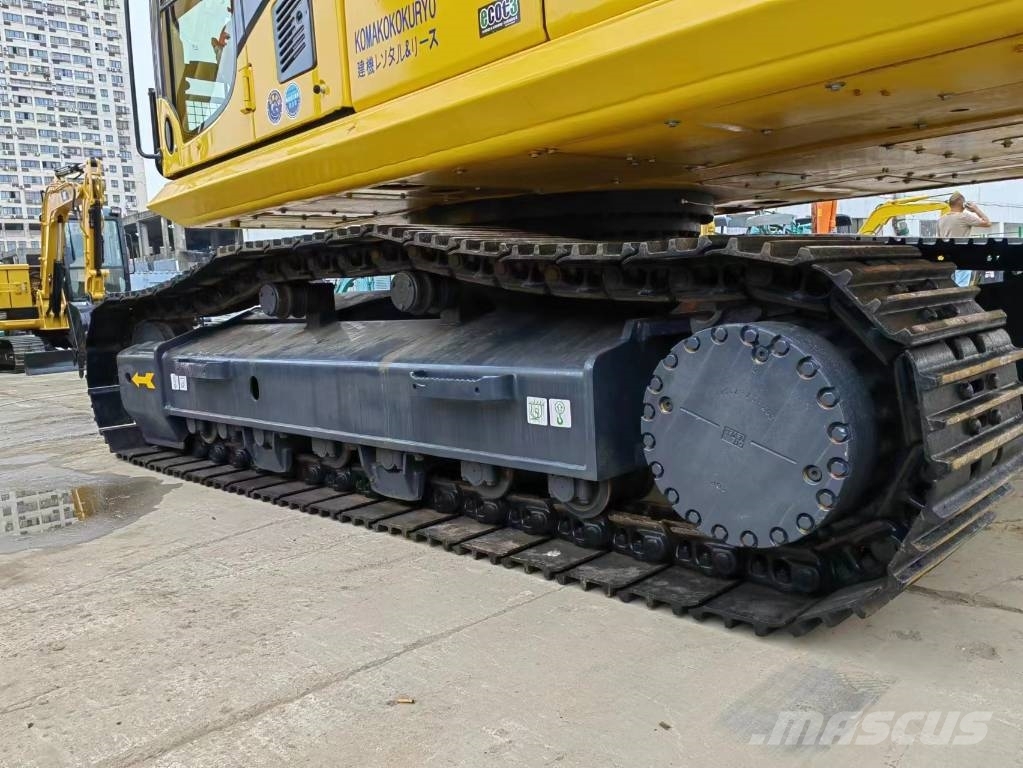 Komatsu PC 300-8 Εκσκαφείς με ερπύστριες