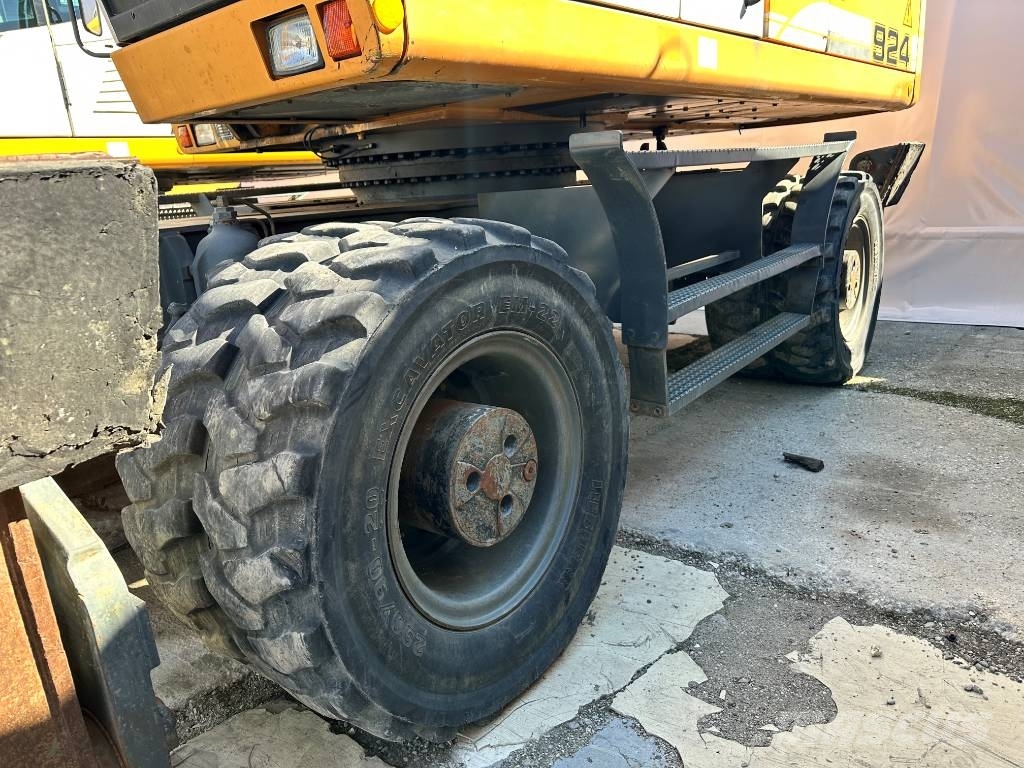Liebherr A 924 C Litronic Polovni bageri sa dugom rukom